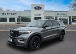 2023 Ford Explorer ST SUV