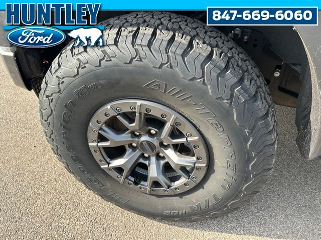 2022 Ford F-150 Raptor Truck SuperCrew Cab