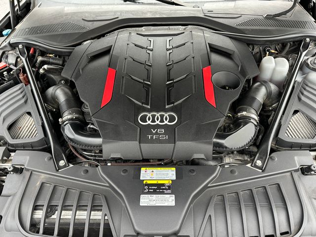 2021 Audi S8 4.0T Sedan