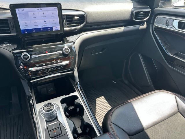 2023 Ford Explorer ST-Line SUV