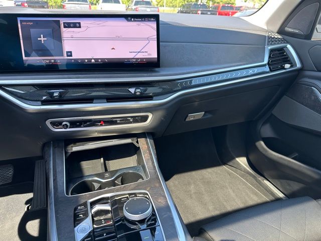 2025 BMW X7 xDrive40i SUV