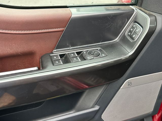 2021 Ford F-150 Lariat Truck SuperCrew Cab