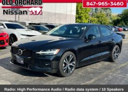 2024 Volvo S60 B5 Core Dark Theme Sedan