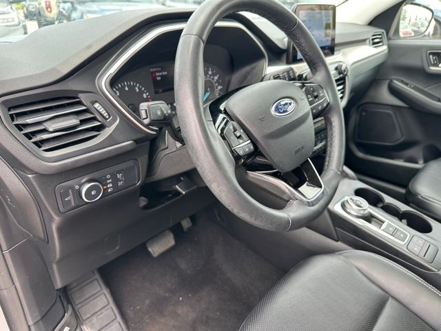 2022 Ford Escape SEL SUV