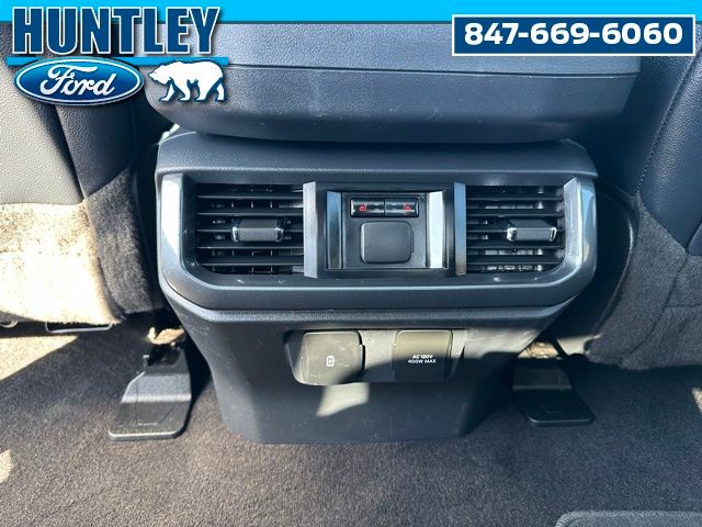 2023 Ford F-150 Lariat Truck SuperCrew Cab