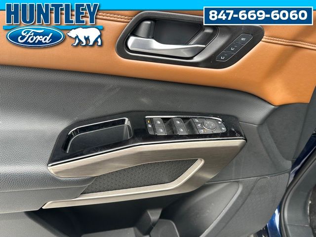 2024 Nissan Pathfinder Platinum SUV