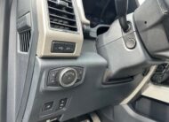 2022 Ford F-250 Lariat Truck Crew Cab