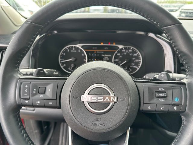 2023 Nissan Pathfinder SL SUV