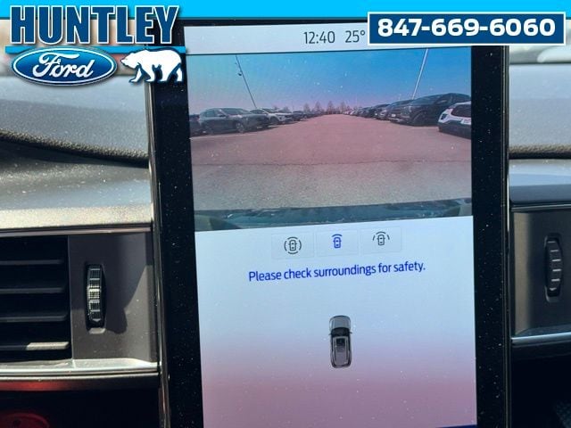 2023 Ford Explorer ST SUV