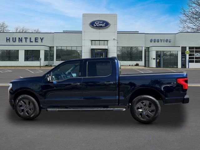 2023 Ford F-150 Lightning XLT Truck SuperCrew Cab