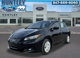 2025 Nissan LEAF S Hatchback