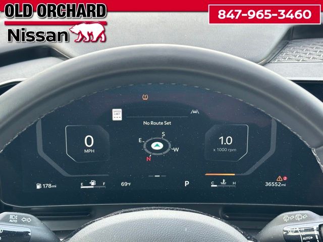 2025 Kia Carnival SX Van Passenger Van