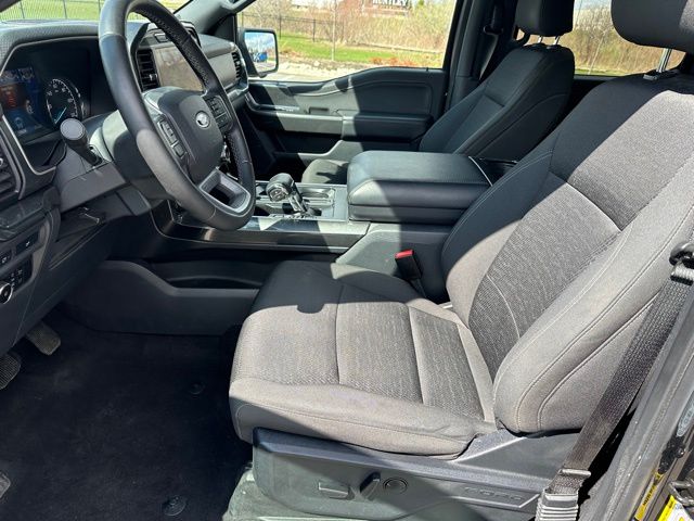 2023 Ford F-150 XLT Truck SuperCrew Cab