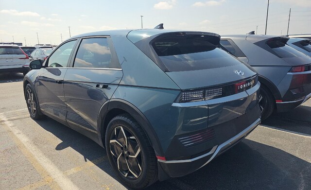 2024 Hyundai IONIQ 5 SE SUV