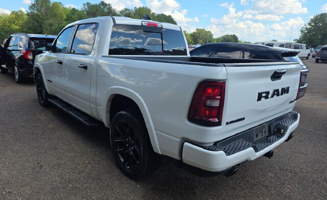 2025 Ram 1500 Laramie Truck Crew Cab