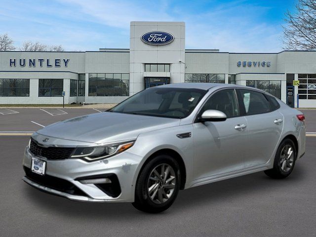2019 Kia Optima LX AT's photo