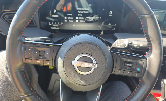 2025 Nissan Kicks SR SUV