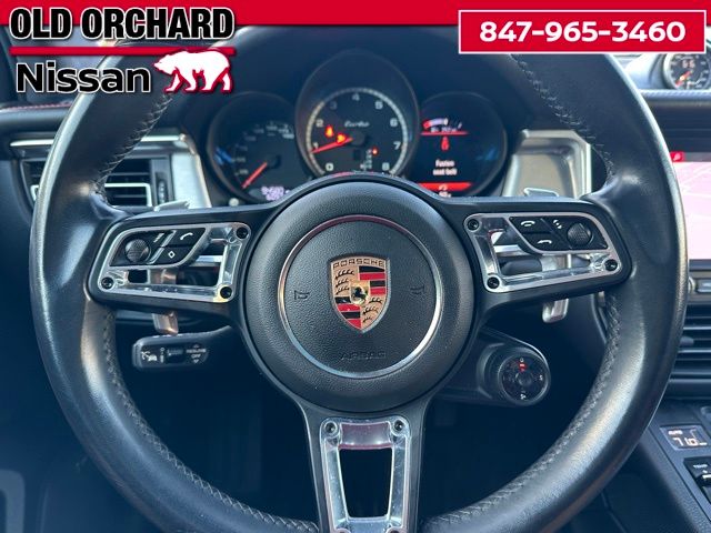 2020 Porsche Macan Turbo SUV