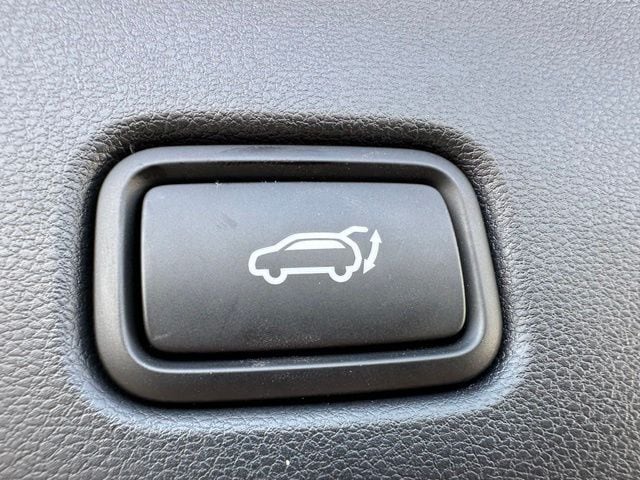 2025 Hyundai Tucson Hybrid Limited SUV