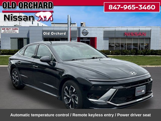 2025 Hyundai Sonata SEL Sedan