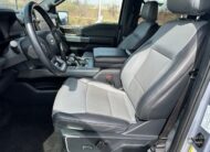 2022 Ford F-150 Lightning Lariat Truck SuperCrew Cab