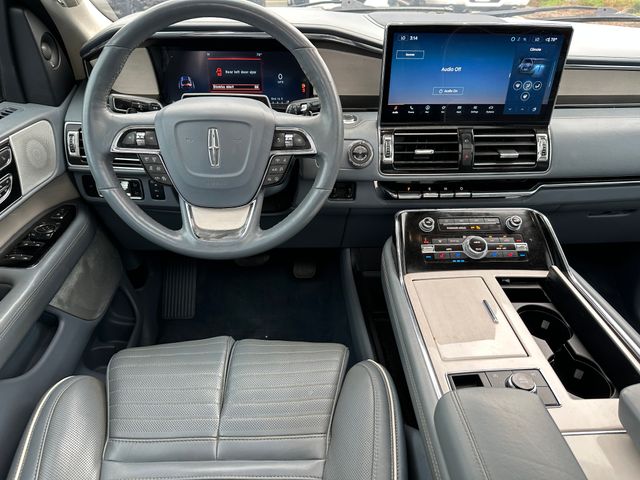 2023 Lincoln Navigator L Black Label SUV