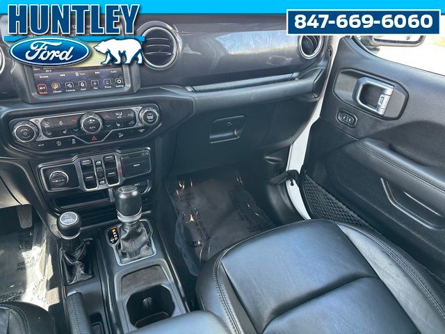 2021 Jeep Wrangler Unlimited Sahara Altitude SUV