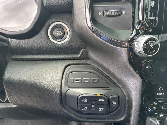 2023 Ram 1500 Laramie Truck Crew Cab