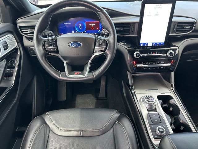 2022 Ford Explorer ST SUV
