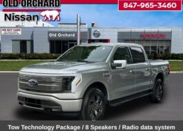 2023 Ford F-150 Lightning Lariat Truck SuperCrew Cab