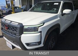 2025 Nissan Frontier PRO-4X Truck Crew Cab