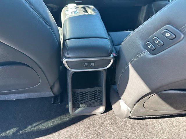 2025 Genesis GV60 Advanced SUV