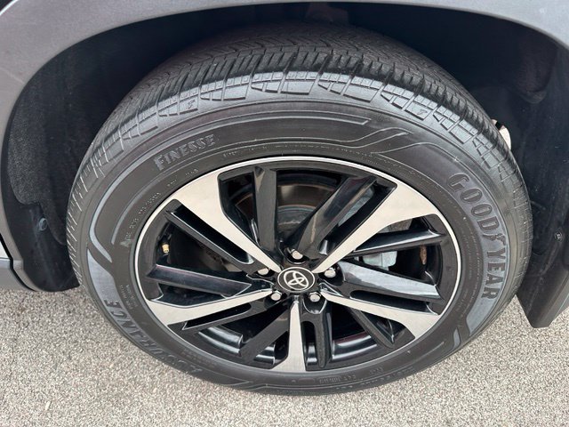 2023 Toyota Corolla Cross Hybrid Hybrid XSE SUV