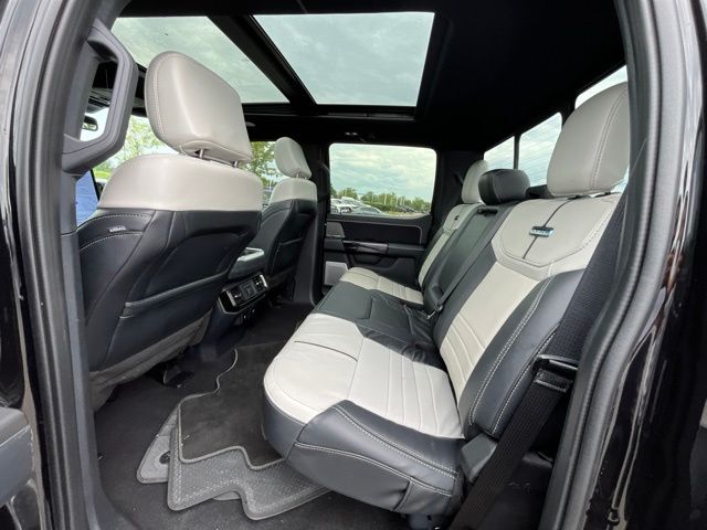 2024 Ford F-150 Lightning Platinum Truck SuperCrew Cab
