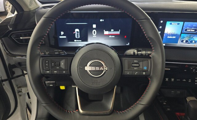 2025 Nissan Kicks SR SUV