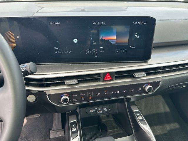 2025 Kia Sorento S SUV