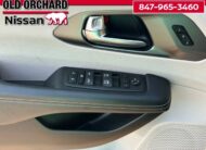 2023 Chrysler Pacifica Touring L Van Passenger Van