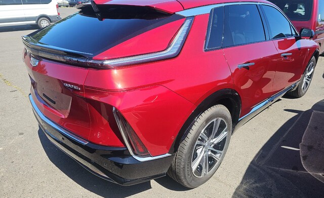 2024 CADILLAC LYRIQ Luxury SUV