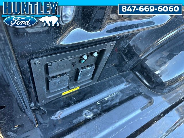 2023 Ford F-150 Lightning Lariat Truck SuperCrew Cab