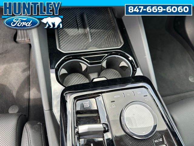 2025 BMW 530i 530i xDrive Sedan