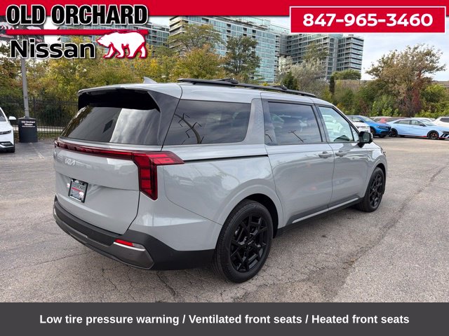 2025 Kia Carnival SX Minivan/Van