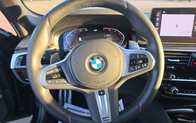 2023 BMW 5 Series 530i xDrive Sedan