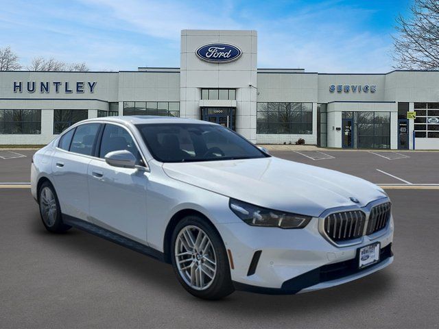 2024 BMW 530i 530i xDrive Sedan