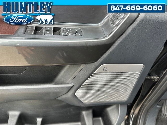 2022 Ford F-150 Lariat Truck SuperCrew Cab