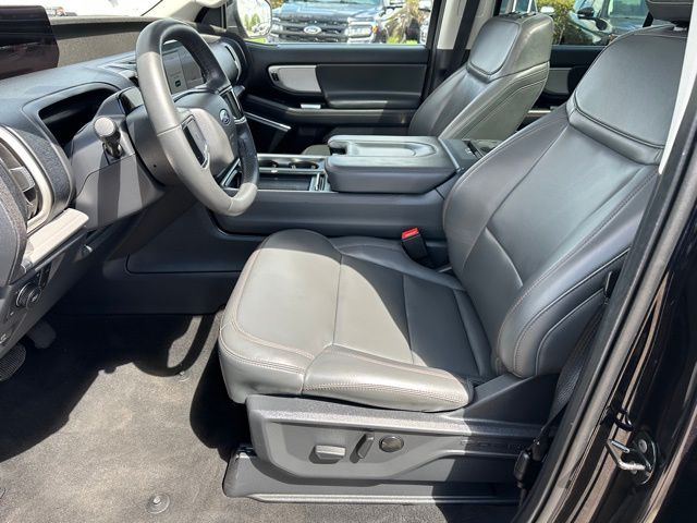 2025 Ford Expedition Active SUV