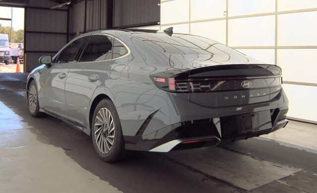 2024 Hyundai Sonata Hybrid Limited Sedan