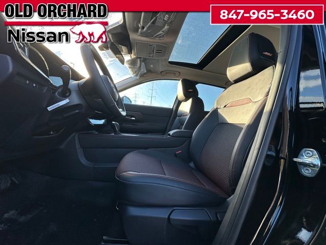 2026 Nissan Kicks SR SUV