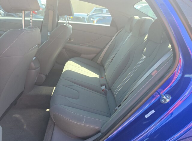 2025 Hyundai Elantra SEL Sport Sedan