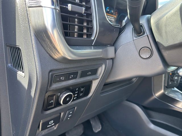 2023 Ford F-150 Lariat Truck SuperCrew Cab