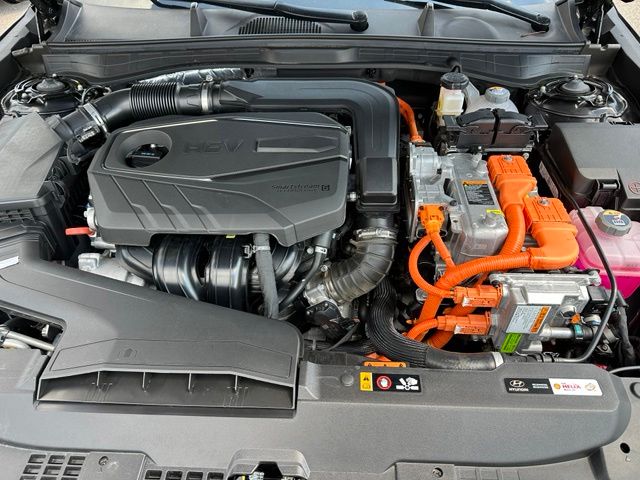 2025 Hyundai Sonata Hybrid Limited Sedan